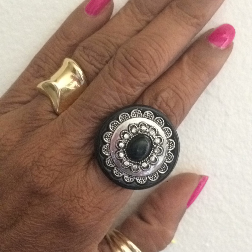 Classy Dinner Ring🤩